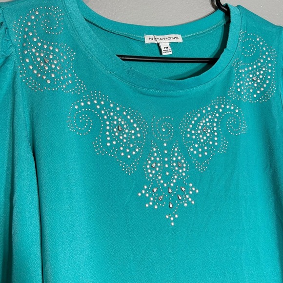 Notations Embellished Top Blouse 3/4 Sleeve Jewel Neck Teal Blue Size PM - Picture 5 of 7
